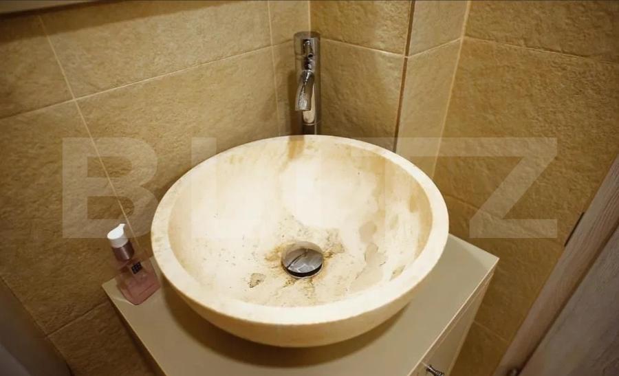 Apartament cu 4 camere decomandat, mobilat în Nord