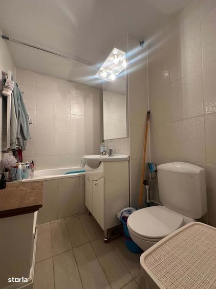 Apartament cu 2 camere semidecomandat în Micro 16