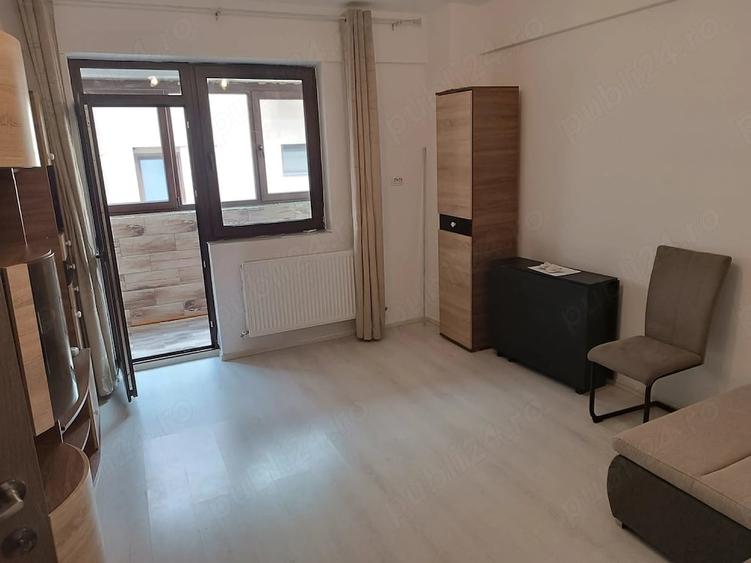 Apartament cu 2 camere decomandat în Granit