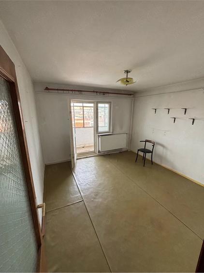 Apartament cu 2 camere decomandat în Rogerius