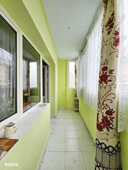 Apartament cu 3 camere decomandat în Micălaca