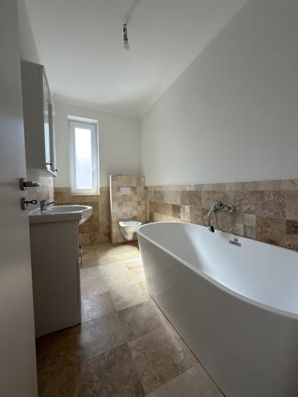 Apartament cu 3 camere decomandat în Giroc