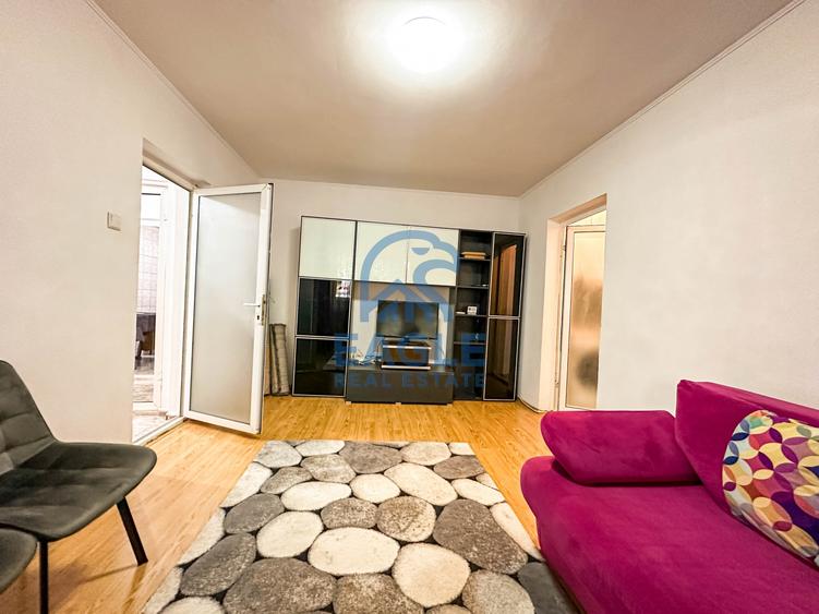 Apartament cu 2 camere semidecomandat, mobilat în Tomis III