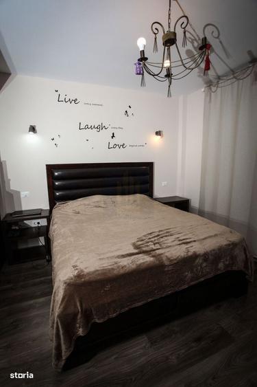 Casă cu 4 camere în Băneasa