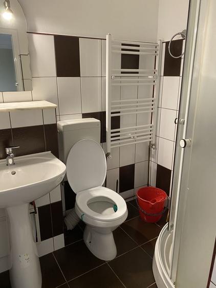Garsonieră decomandată în Central