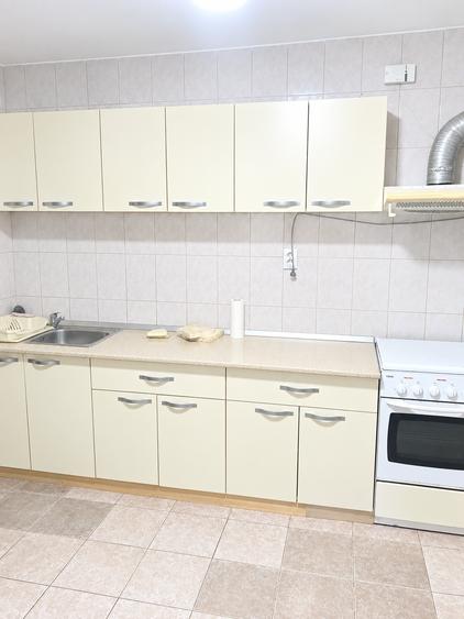 Garsonieră decomandată, mobilată în Brâncoveanu