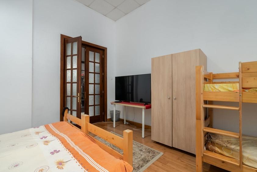 Duplex cu 7 camere cu Canalizare în Pache Protopopescu