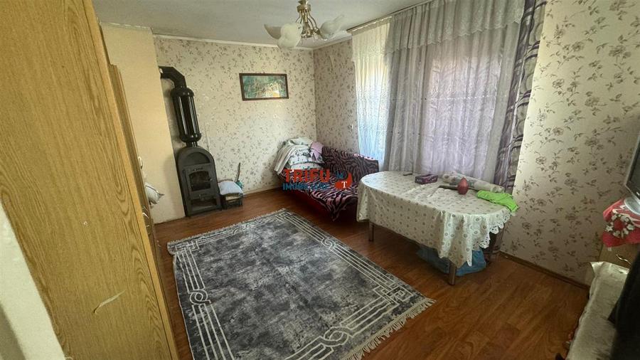 Casă individuală cu 2 camere cu Canalizare în Bărăbanț