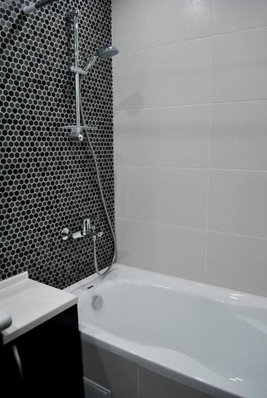 Apartament cu 3 camere decomandat în Grigorescu