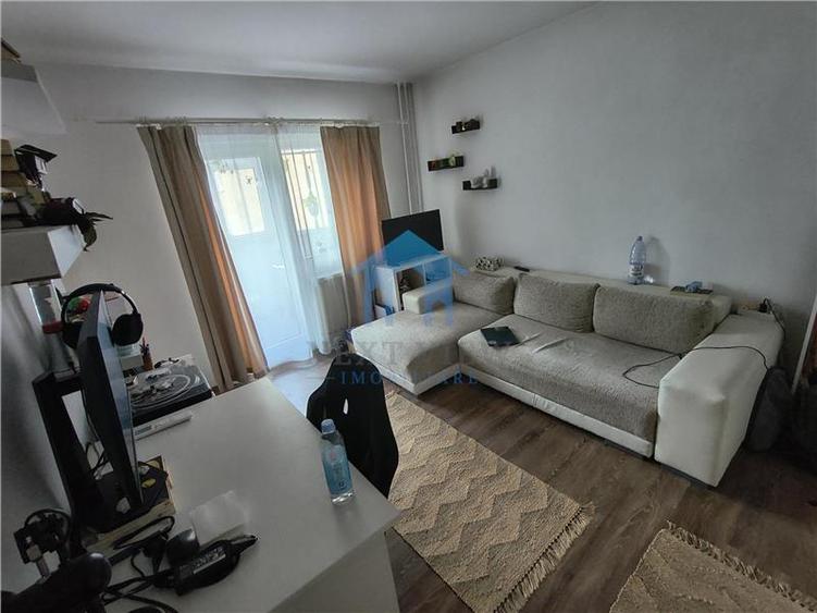 Garsonieră decomandată în Zorilor