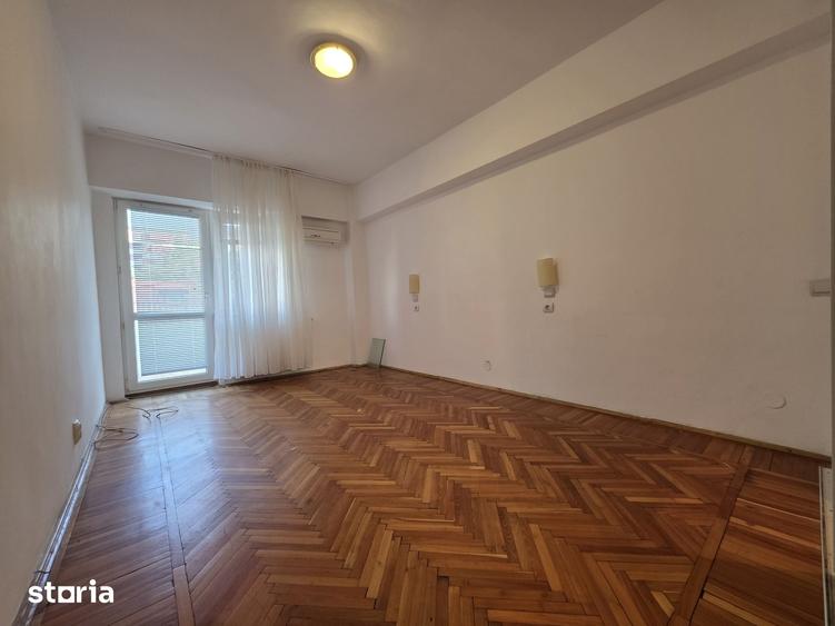 Apartament cu 3 camere decomandat în 13 Septembrie