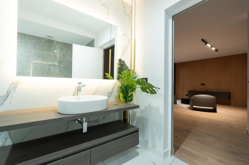 Duplex cu 5 camere cu Canalizare în Pipera