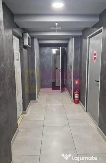 Spațiu comercial, de 228 mp, în Decebal