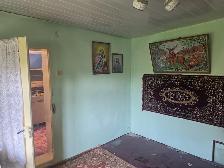 Casă individuală cu 2 camere cu Teren 1100 Mp în Găneasa