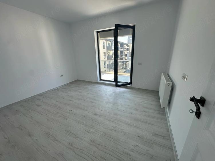 Apartament cu 2 camere decomandat în Dobroești