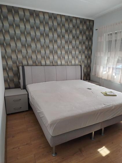 Apartament cu 2 camere decomandat, mobilat în Sânpetru