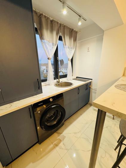 Apartament cu 2 camere semidecomandat în Hlincea