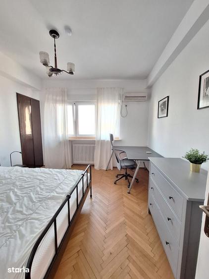 Apartament cu 4 camere în Centrul Istoric
