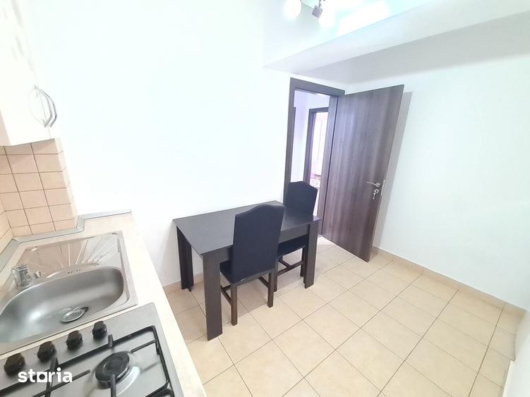 Apartament cu 2 camere decomandat în Șerbănești