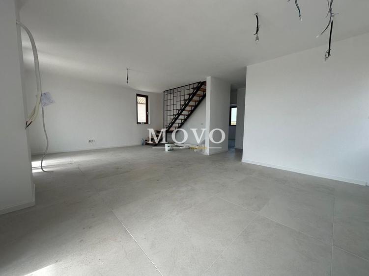 Casă individuală cu 3 camere cu Teren 300 Mp în Sânandrei