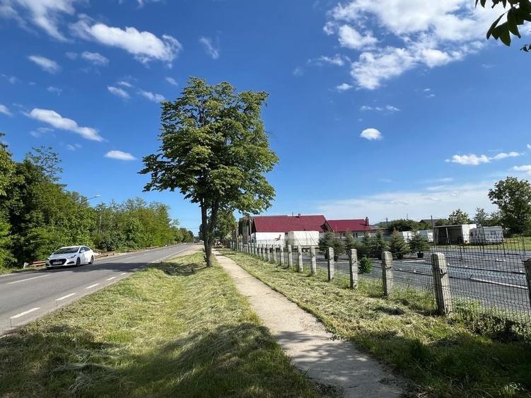 Teren de 3000 mp, în Buhuși