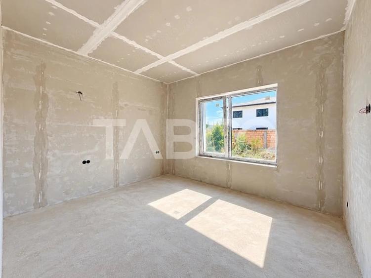 Casă cu 4 camere cu Teren 507 Mp în Central