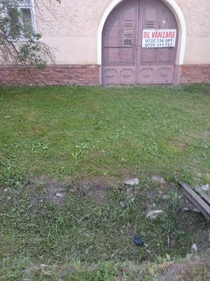 Casă cu 4 camere în Căprioara