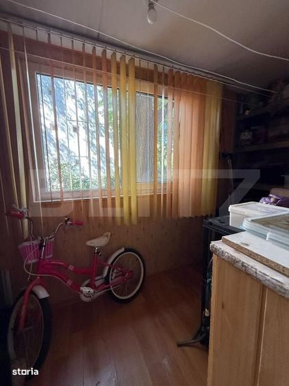 Apartament cu 4 camere decomandat în Micro 13