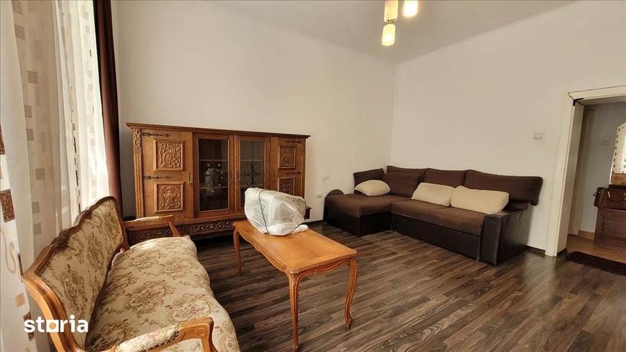Apartament cu 2 camere decomandat în Centrul Civic