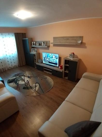Apartament cu 2 camere decomandat în Brăilei
