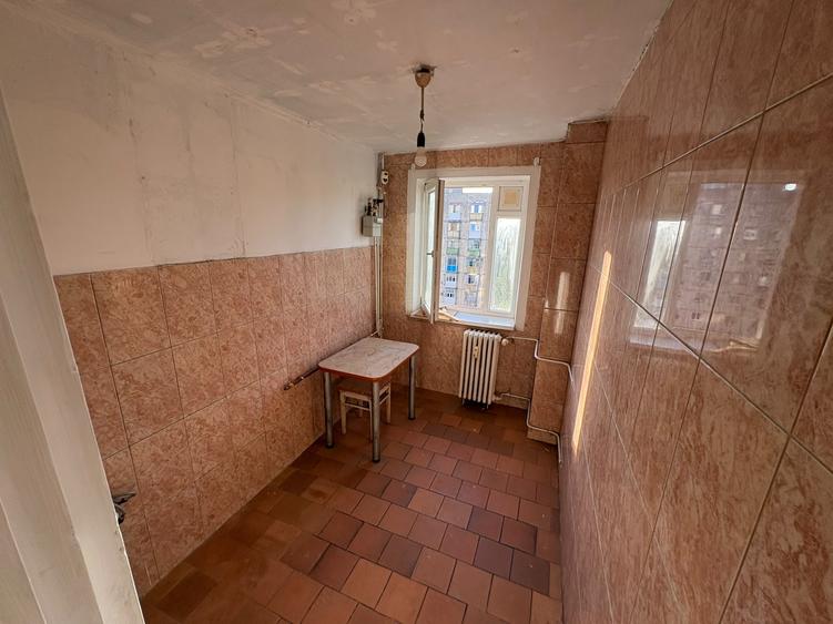 Apartament cu 2 camere semidecomandat în Drumul Taberei