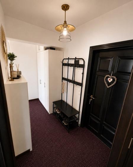Apartament cu 3 camere decomandat în Moara de Vânt
