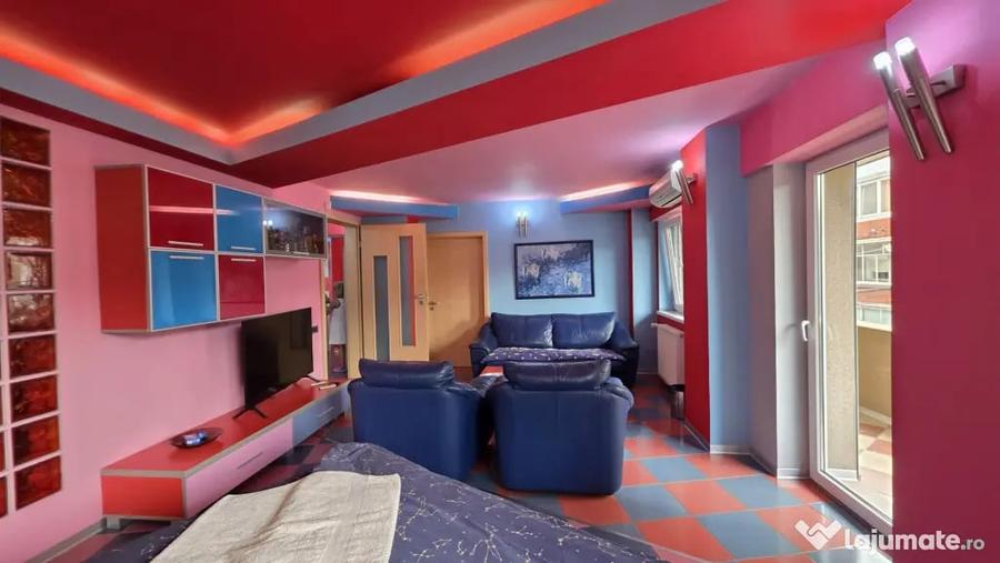 Apartament cu 4 camere decomandat în Complex Studențesc
