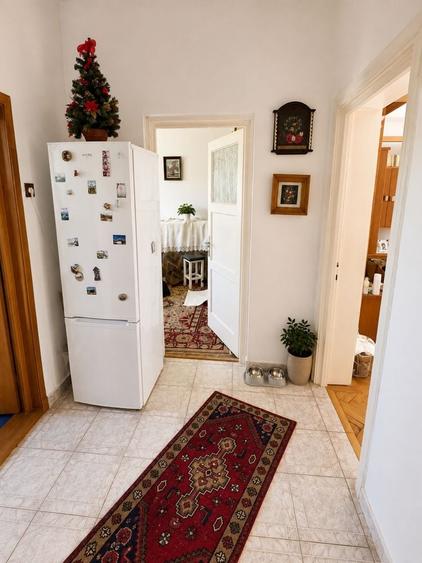 Apartament cu 2 camere decomandat în Săvinești