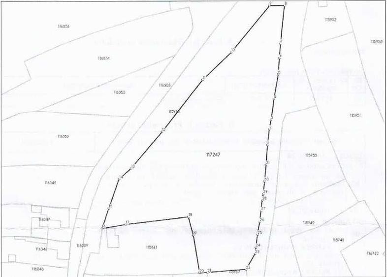 Teren de 7700 mp, în Voila