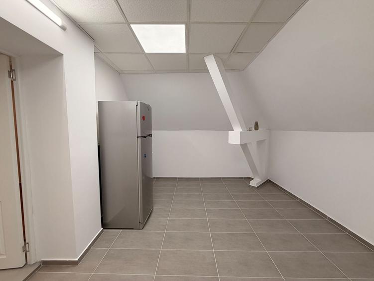 Apartament cu 2 camere decomandat în Eminescu