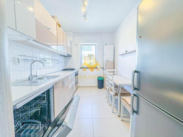 Apartament cu 2 camere semidecomandat, mobilat în Bună Ziua