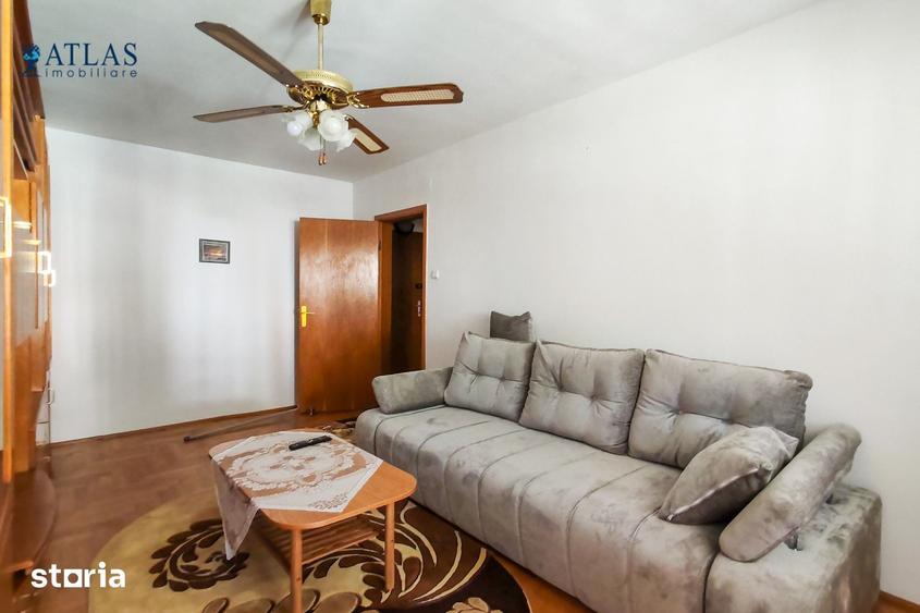 Apartament cu 3 camere decomandat în Valea Cetății