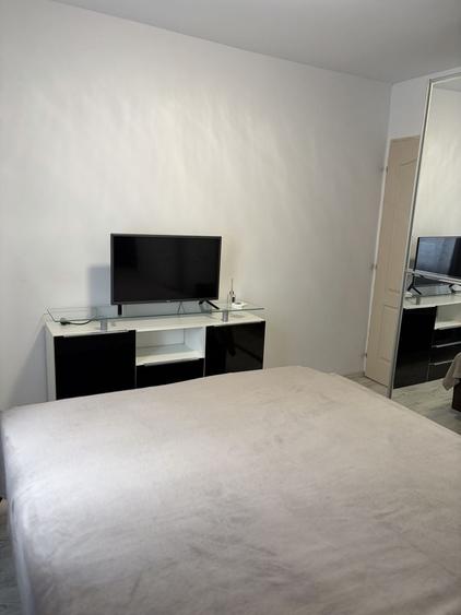 Apartament cu 2 camere decomandat în Buziașului