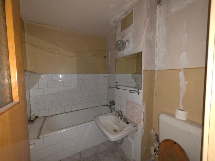 Apartament cu 2 camere decomandat în Tineretului