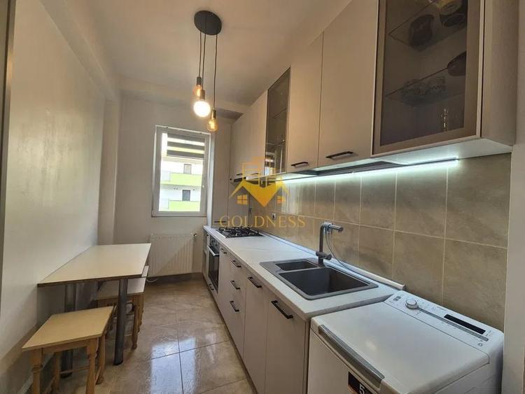 Apartament cu 2 camere decomandat, mobilat în Florești