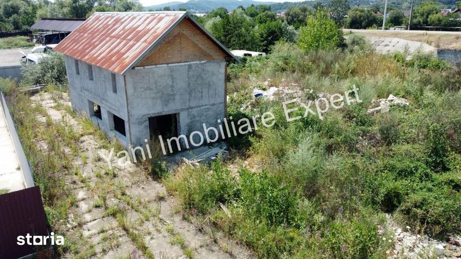 Teren de 3390 mp, în Curtea de Argeș