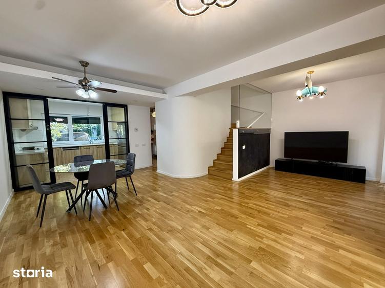 Casă cu 5 camere cu Teren 60 Mp în Central