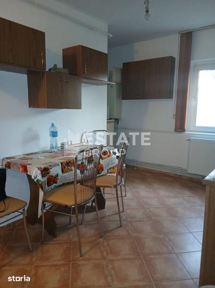 Apartament cu 3 camere în Est