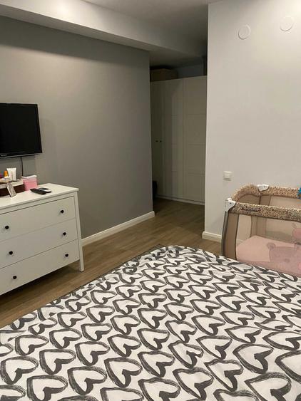 Apartament cu 3 camere decomandat în Ștefăneștii de Jos