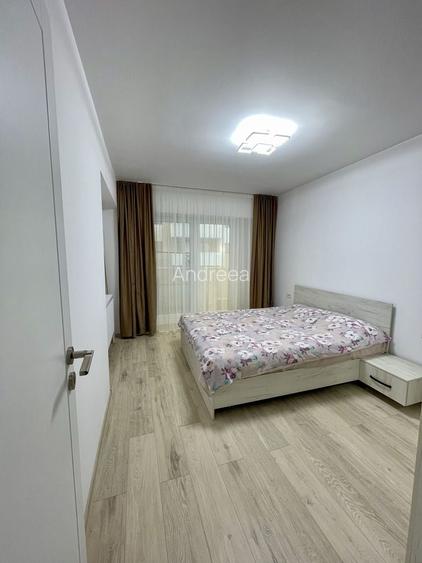 Proprietar-2 camere cu loc de parcare