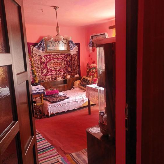 Casă cu 3 camere în Nadășu