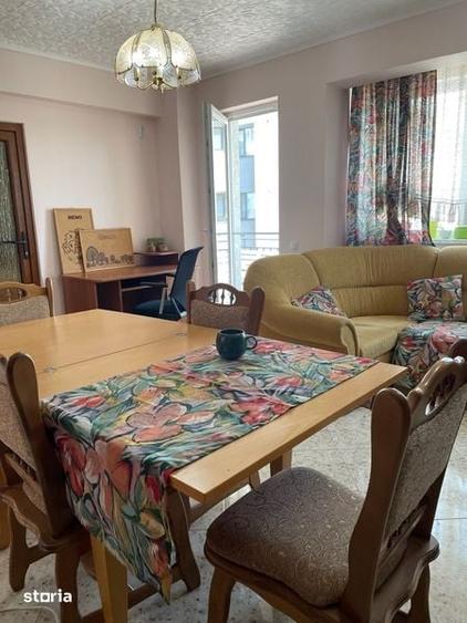 Inchiriez apartament 3 camere - 2