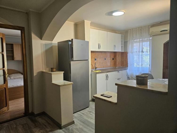 Apartament 3 camere centru piata - 7