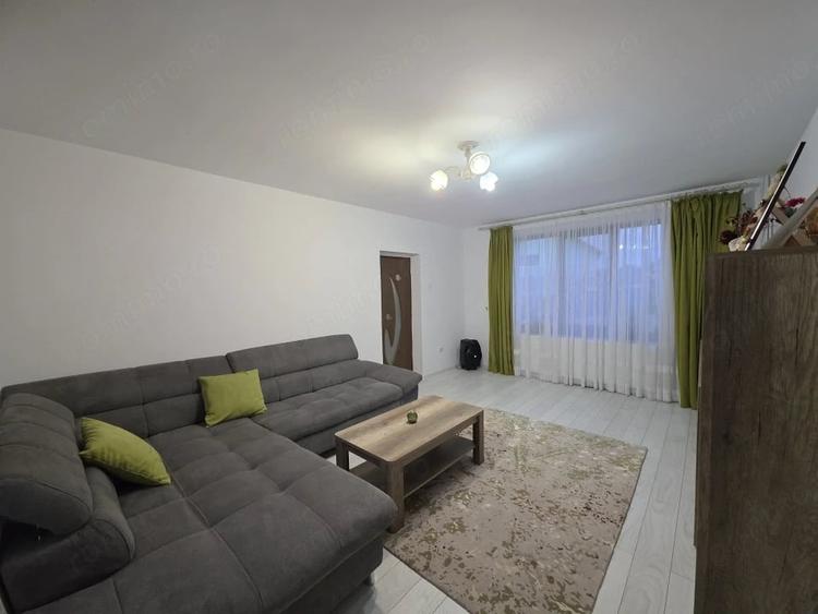 Casă cu Teren 761 Mp în Trivale